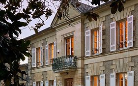 Malis Castera Le Petit Chateau